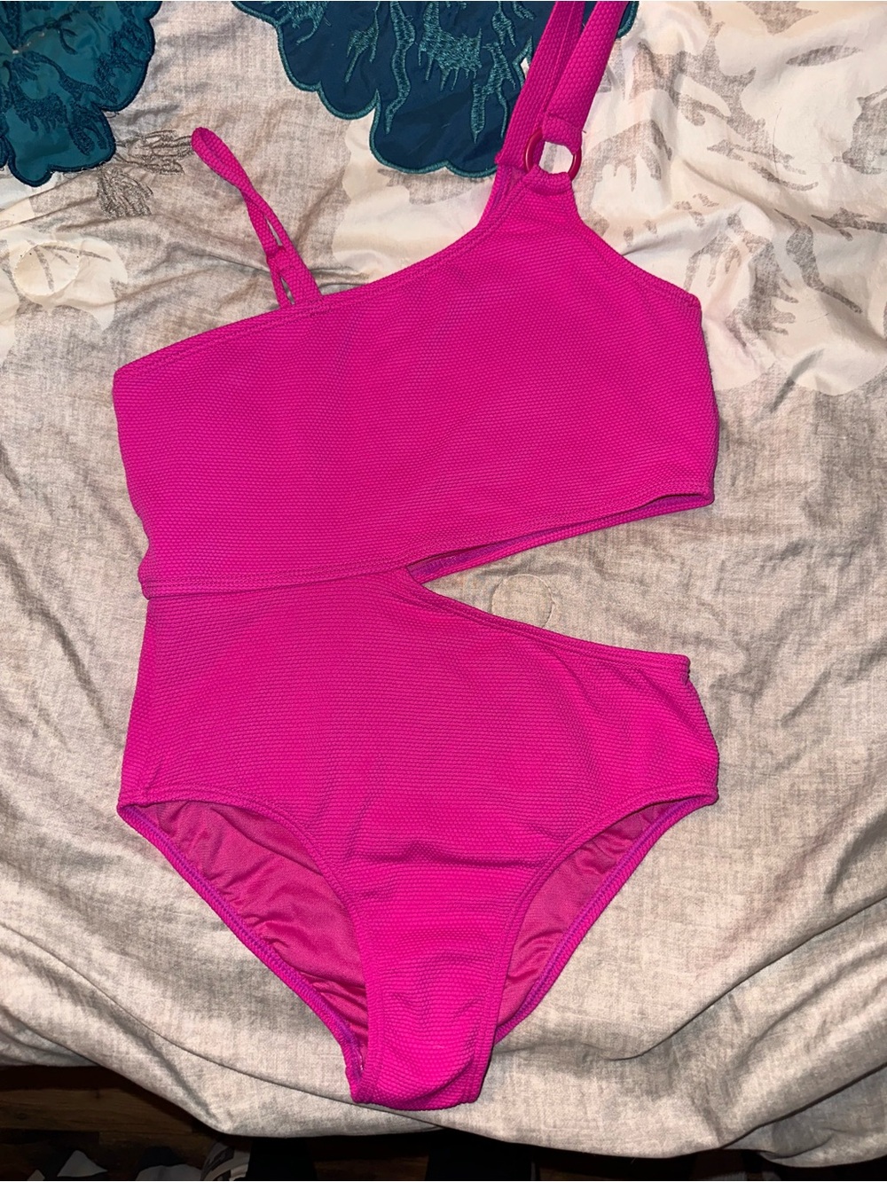 Jessica Simpson Hot Pink One-Piece Swimsuit with Ring Detail Size XL 14/16